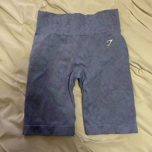 GYMSHARK BUTTERFLY BIKER SHORTS